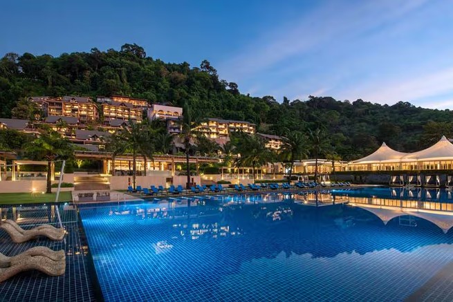 Best 8 Beachfront Hotels in Kamala 7 Hyatt Regency Phuket Resort, Kamala