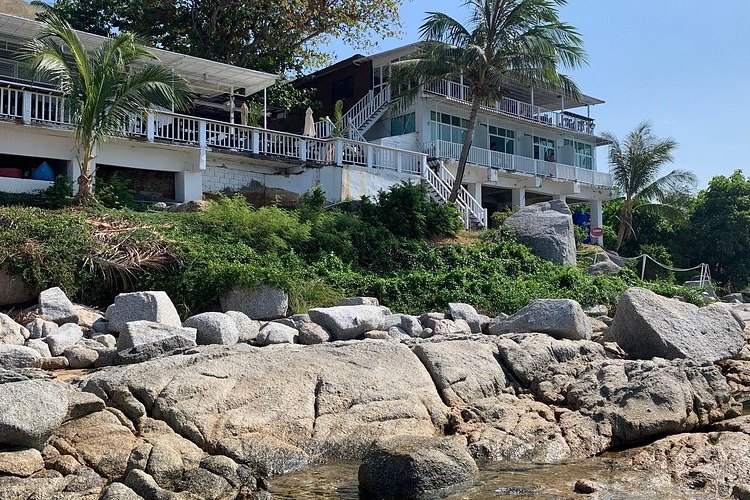 Best 8 Budget Hotels in Nai Harn 1 Naiharn On The Rock Resort, Nai Harn
