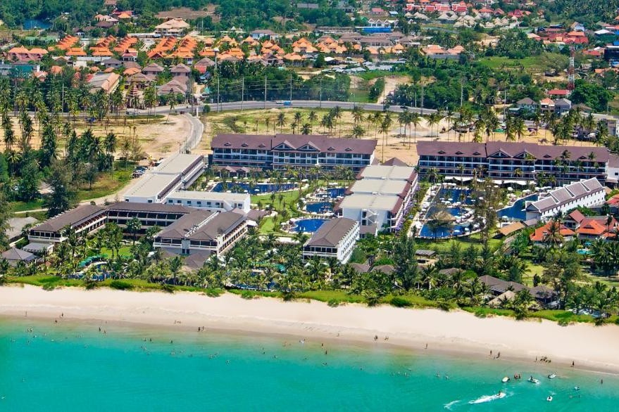 Best 8 Beachfront Hotels in Kamala 3 Sunwing Kamala Beach, Kamala